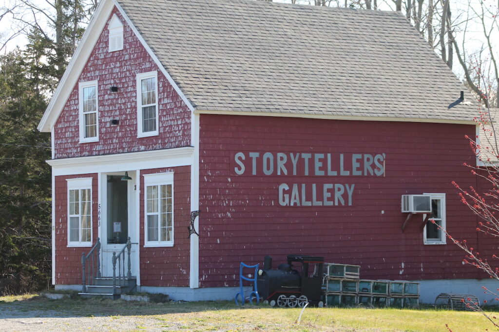 Exterior photo of Storytellers Gallery.